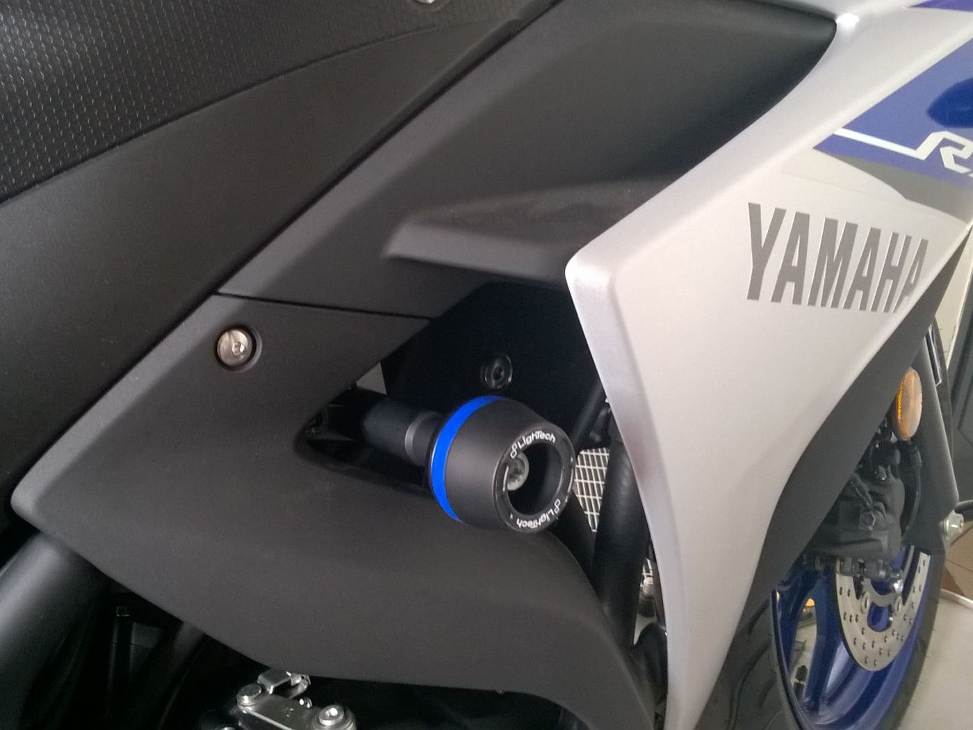 Kit protezioni telaio LighTech per YAMAHA YZF-R3 2015-2018