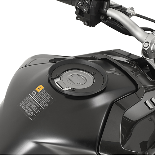 Flangia specifica per l'utilizzo di borse da serbatoio TANKLOCK per YAMAHA MT-10 2022-2025