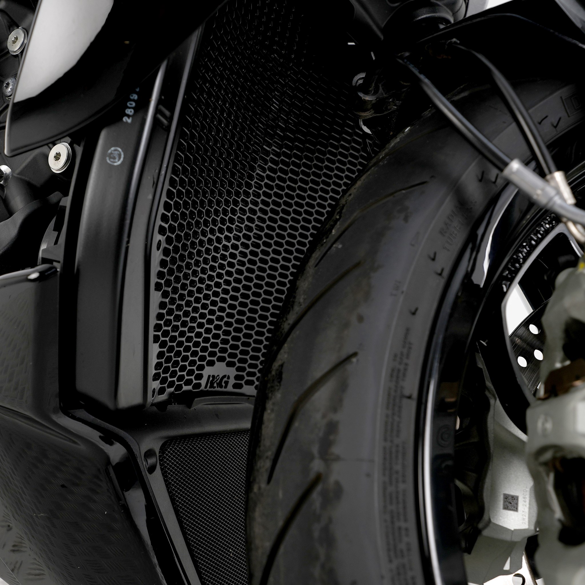 R&G Racing griglia protezione radiatore acqua Pro per DUCATI DIAVEL V4 2022-2023