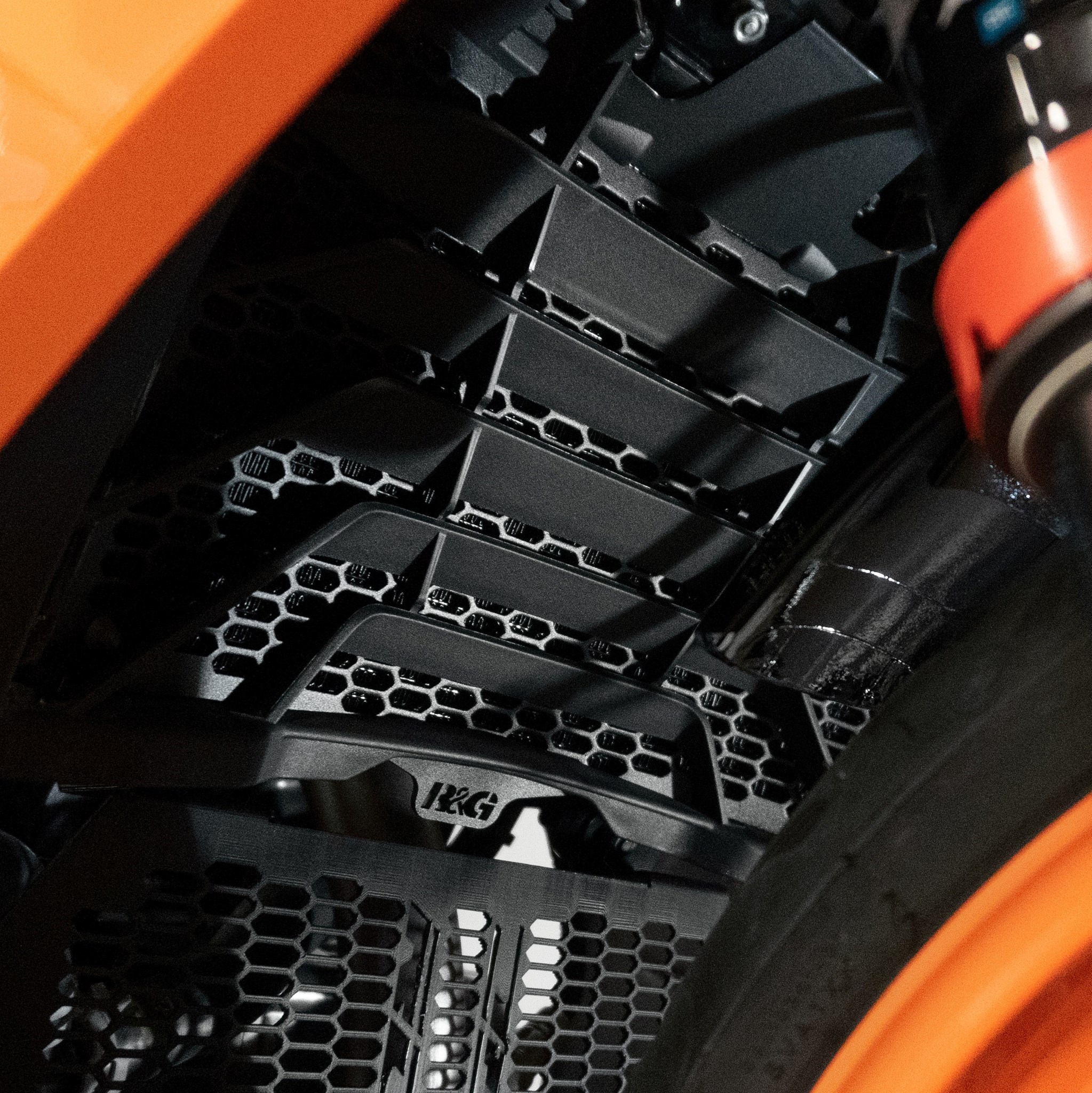 R&G Racing griglia protezione radiatore acqua Pro per KTM 125 RC 2022-2023