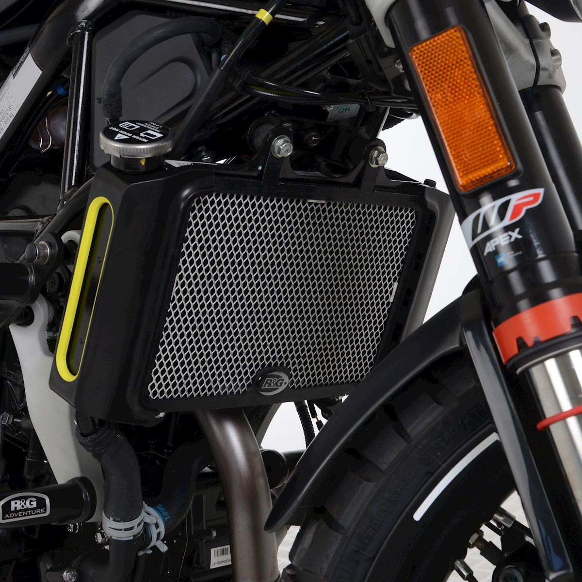 R&G Racing griglia protezione radiatore acqua in alluminio per HUSQVARNA SVARTPILEN 125 2021-2023