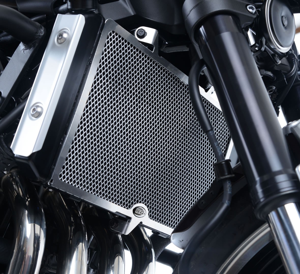 R&G Racing griglia protezione radiatore acqua in alluminio per KAWASAKI Z 900 RS 2018-2020
