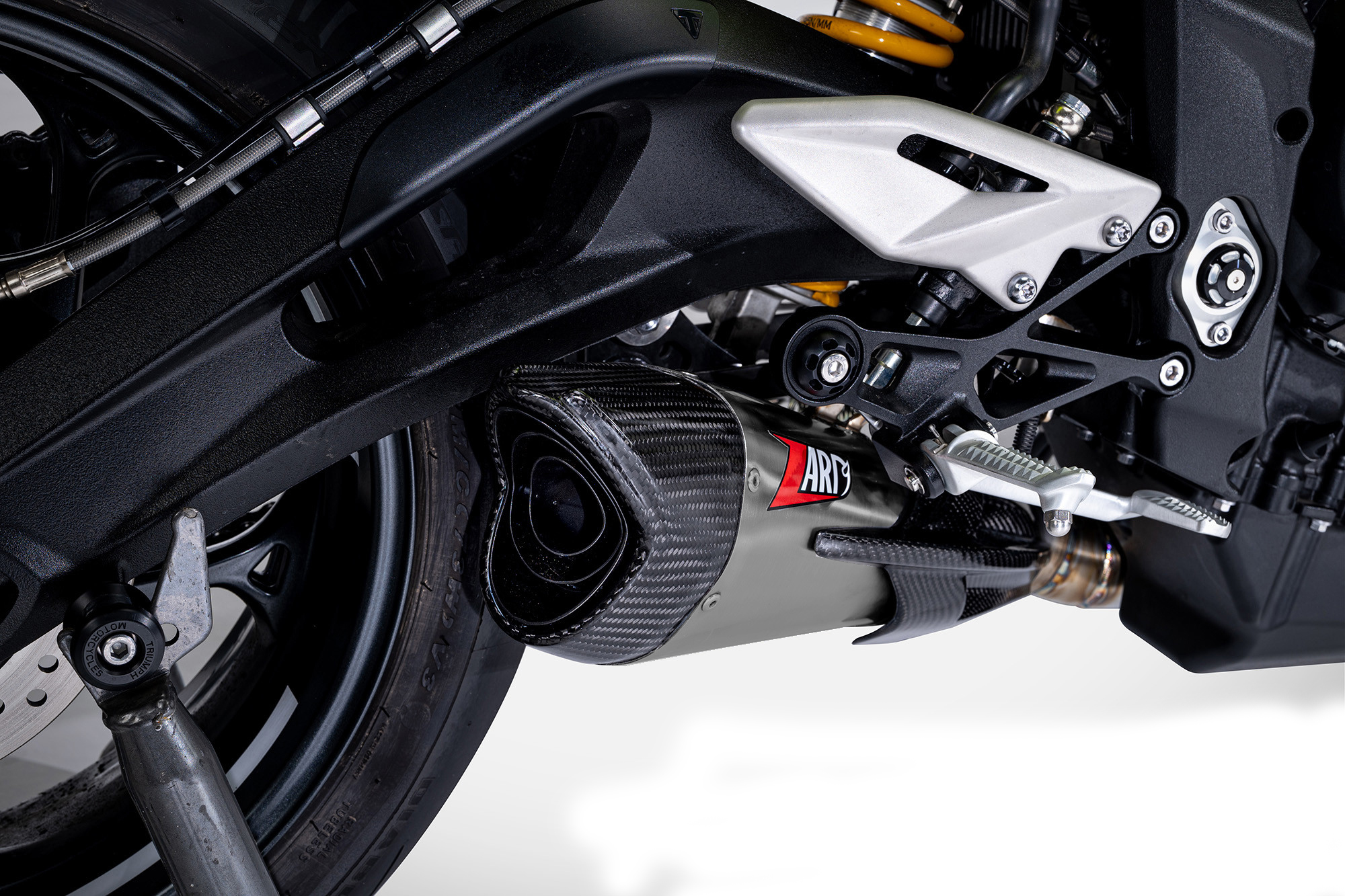 Kit Completo Zard 3>1 Titanio Fondello Carbonio Racing per TRIUMPH STREET TRIPLE 765 2023-2024