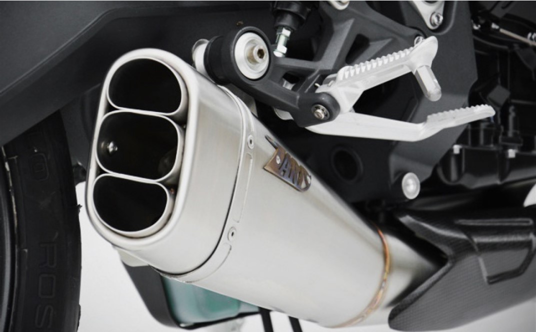 Slip-On Zard "SHORT" Acciaio Inox Racing Satinato Fondello Inox per TRIUMPH STREET TRIPLE 675 2013-2016
