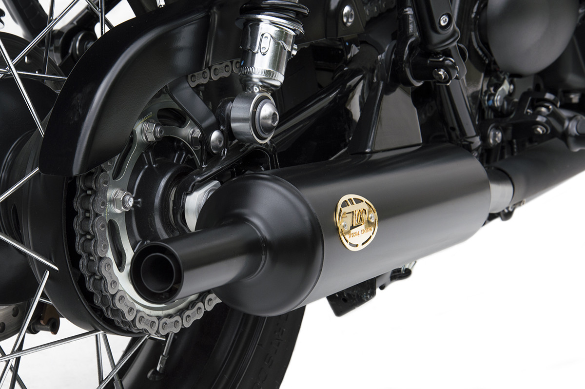 Slip-On Zard Acciaio Inox Nero Omologato a "BOTTIGLIA" per TRIUMPH BONNEVILLE T120 2016-2020