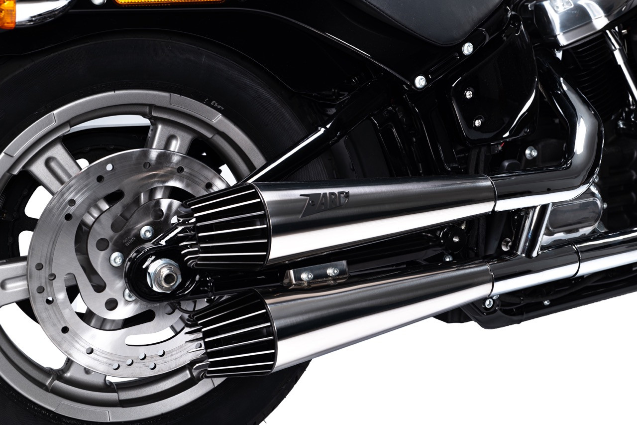Slip-On Zard Acciaio Inox Lucidato Omologato con fondello Avio per HARLEY DAVIDSON SOFTAIL M8 2016-2024