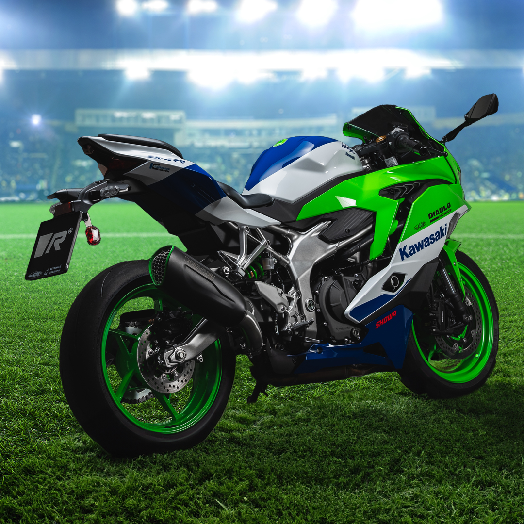 Silenziatore Remus Nxt acciaio nero omologato per KAWASAKI ZX4 R/RR 2024