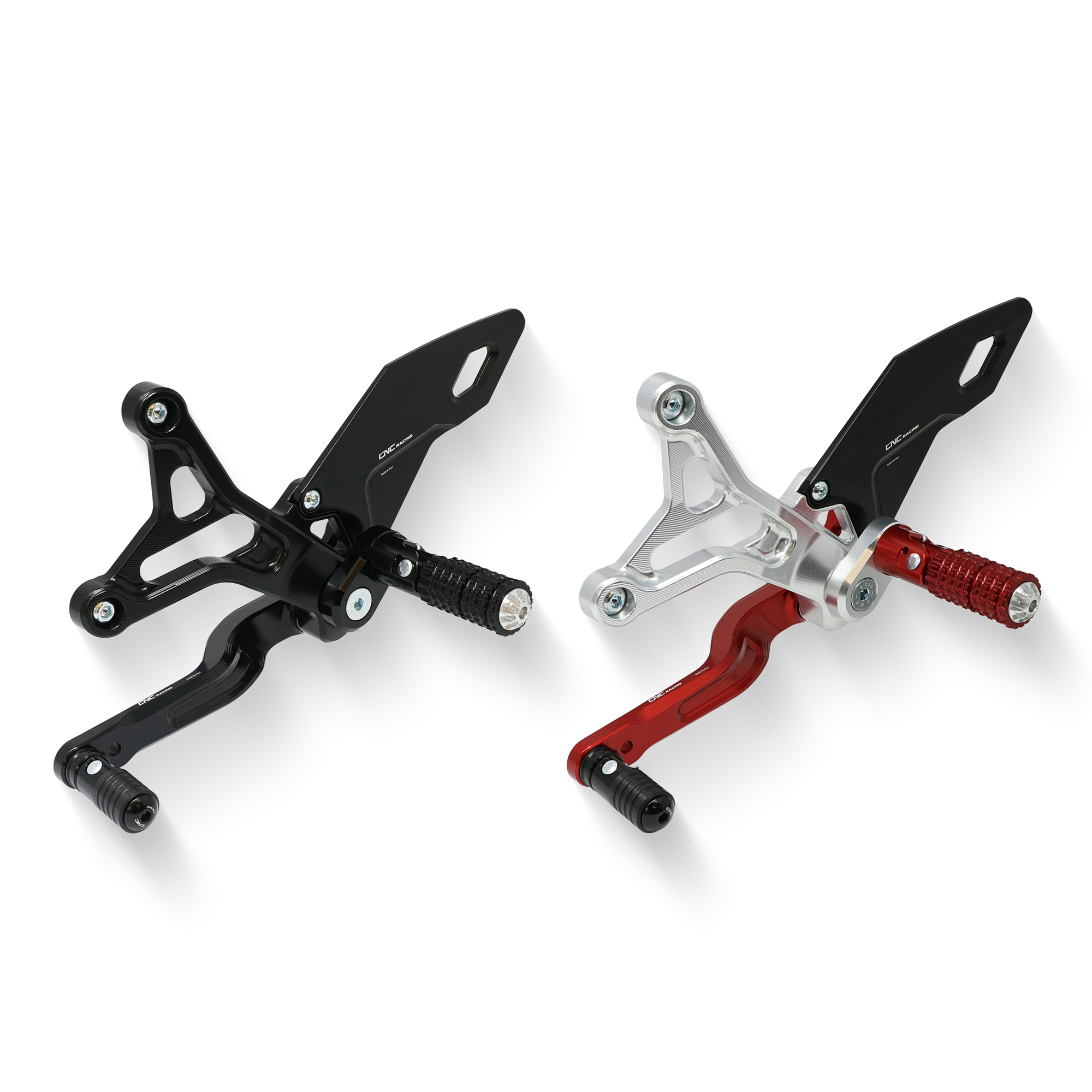 Pedane regolabili CNC Racing per MV AGUSTA BRUTALE 800 RR 2017-2024