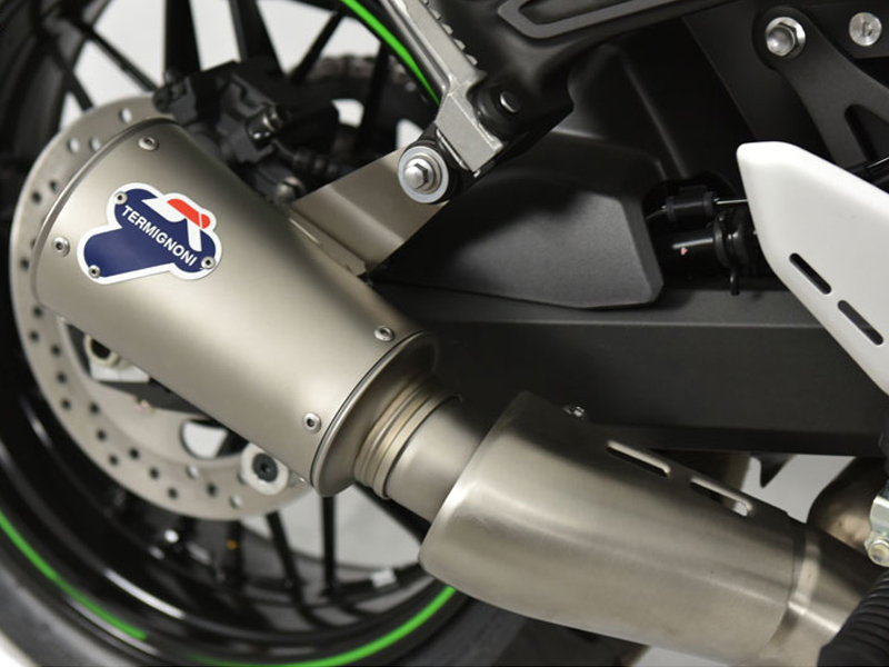Kit Silenziatore Termignoni GP2R-R Racing in Acciaio Inox con fondello in Acciaio Inox e tubo di raccordo incluso per KAWASAKI Z 900 RS 2018-2020