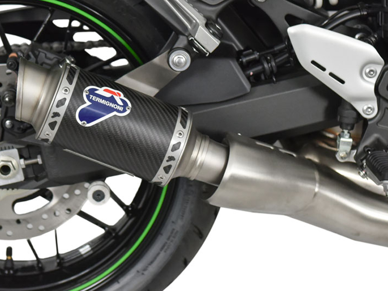 Kit Silenziatore Termignoni Gp Classic Racing in Carbonio con fondello in Acciaio Inox e tubo di raccordo incluso per KAWASAKI Z 900 RS 2018-2020