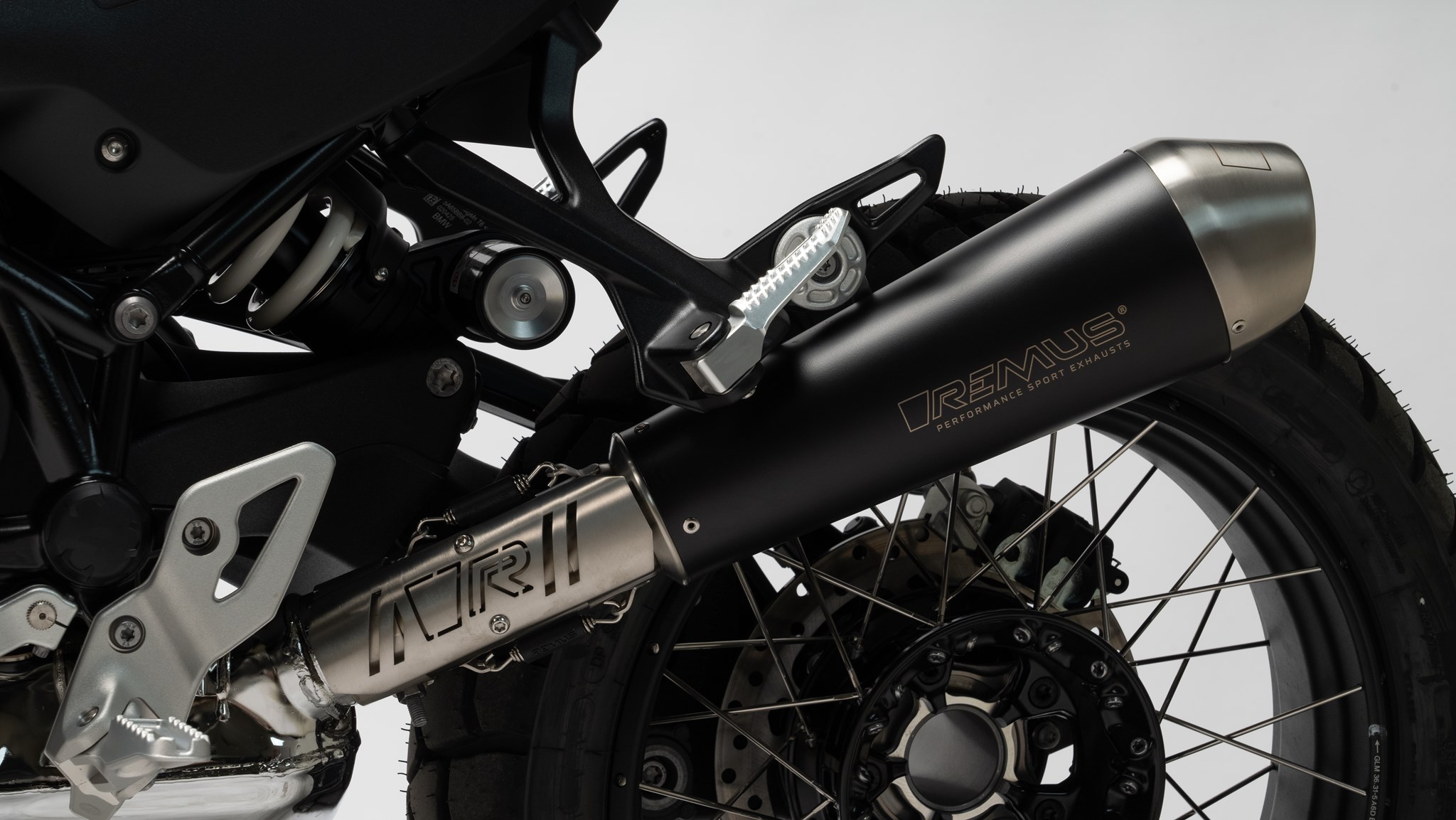 Silenziatore Remus Powercone acciaio nero omologato per BMW R 12 G/S 2025