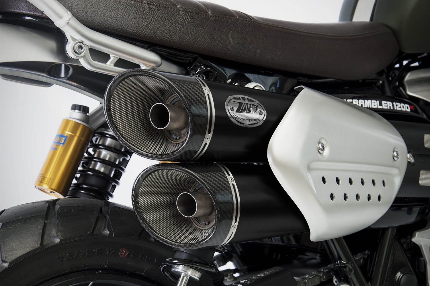 Slip-On Zard Acciaio Inox Nero Racing Fondello Carbonio per TRIUMPH SCRAMBLER 1200 2024-2025