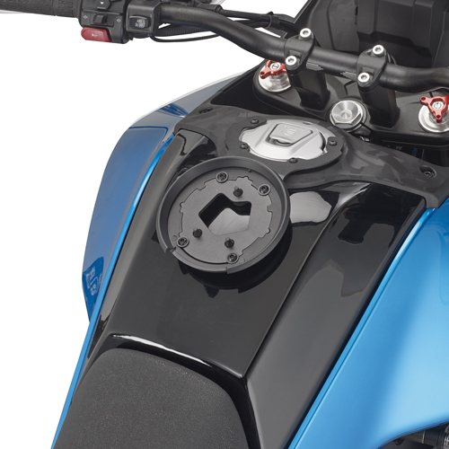 Flangia specifica per l'utilizzo di borse da serbatoio TANKLOCK per CF MOTO 450 MT 2024-2025
