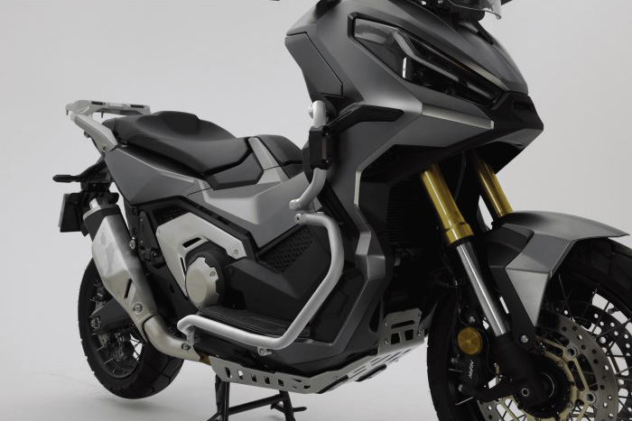 Crash bar in alluminio Grigio chiaro Isotta per HONDA X-ADV 750 2021-2023