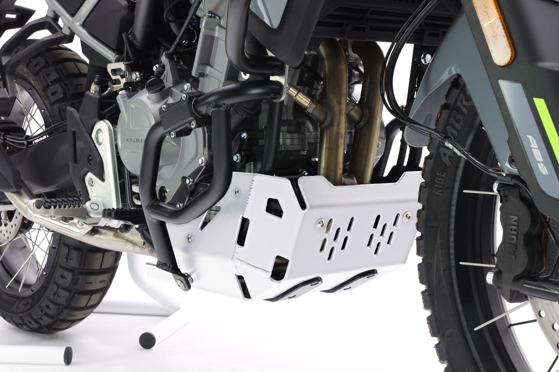Protezione motore alluminio Bianco Isotta per CFMOTO 450 MT 2024-2025